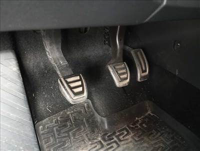Skoda Octavia 3 pedálburkolat 