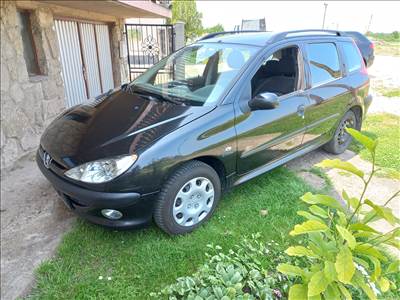Eladó Peugeot 206 SW 1,4 hdi 115000 km-el!