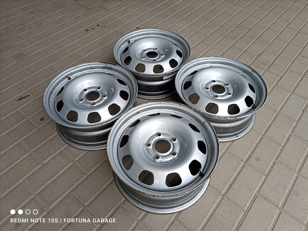  4x114,3 16" Dacia használt lemezfelni /642/ 2. kép