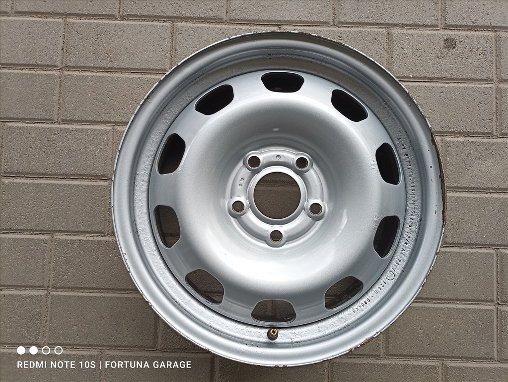  4x114,3 16" Dacia használt lemezfelni /642/ 3. kép