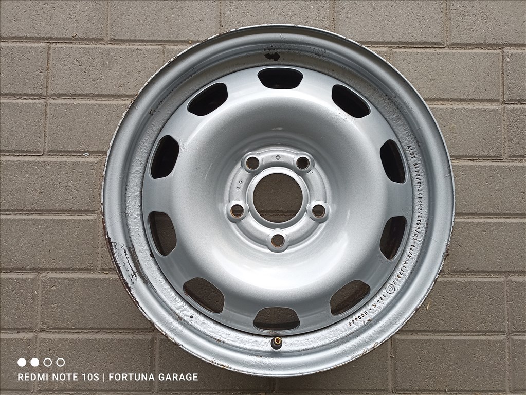  4x114,3 16" Dacia használt lemezfelni /642/ 4. kép