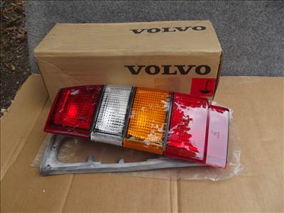 Volvo 9127608 700 900 kombi jobb hátsó lámpa