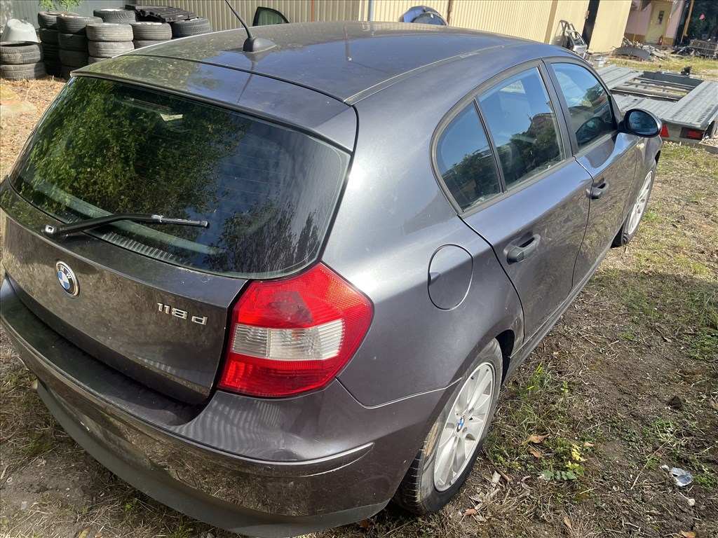 BMW 118 (E81, E82, E87, E88) bontott alkatrészei 3. kép