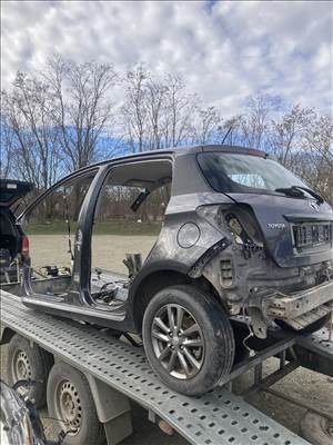 Toyota Yaris III. Hátsó híd(2011-2020)