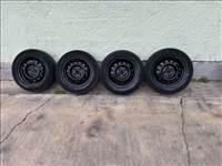 Yaris 185/60 R14 használt Matador 4 évszakos gumi felnivel (4db)