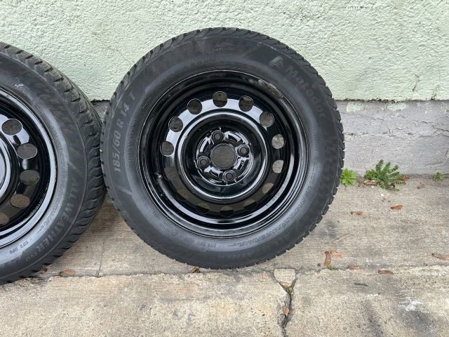  Yaris 185/60 R14 használt Matador 4 évszakos gumi felnivel (4db) 3. kép