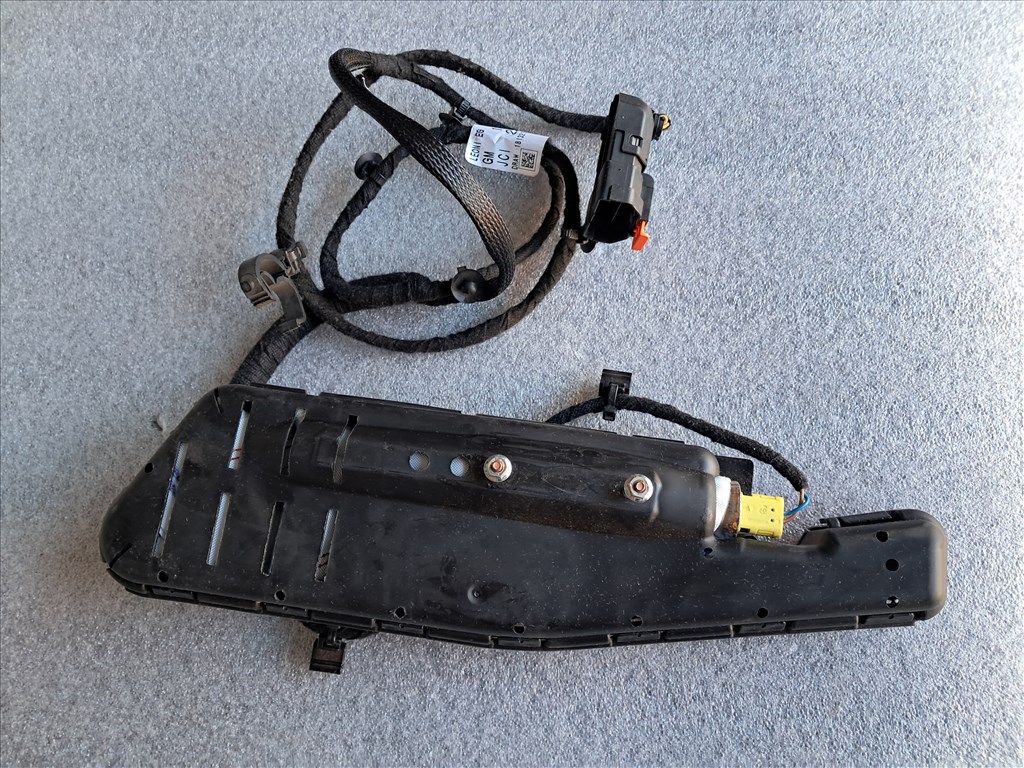Opel Astra J Bal első ülés oldallégzsék  13251381 4. kép