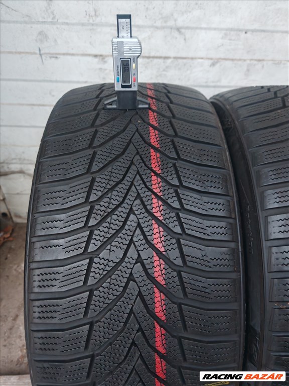  245/4018" újszerű Nexen téli gumi gumi 2. kép