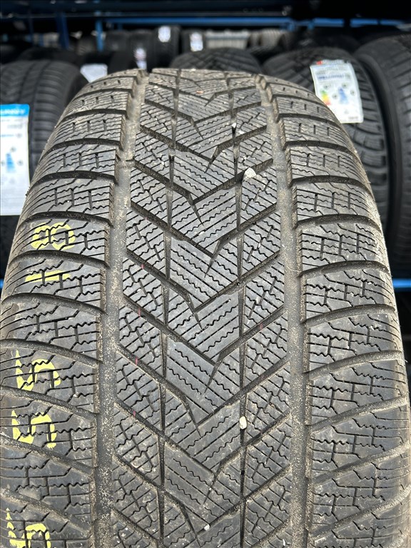 4db 255/55×18″ Arivo téli gumiabroncs. (3751695) 2. kép