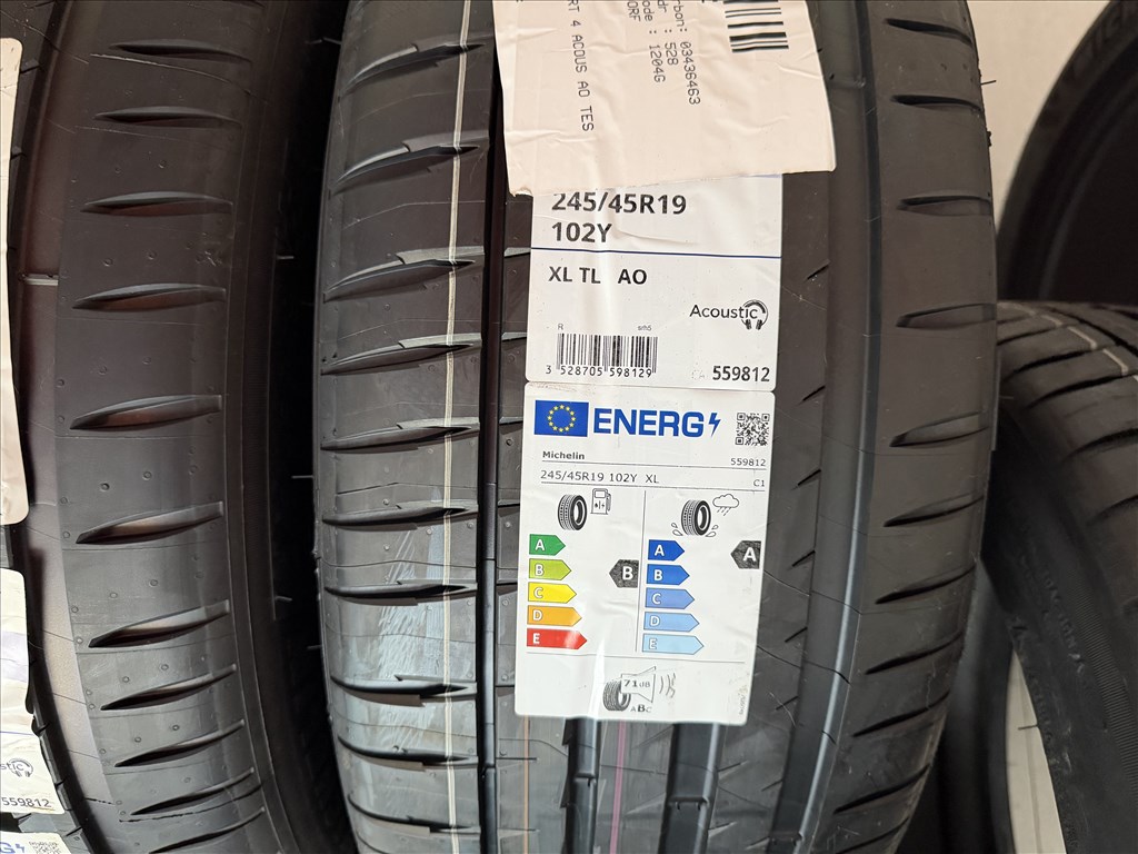 Michelin Pilot Sport 4 XL TL AO 245/45 R19 új nyári gumi garnitúra DOT24 2. kép