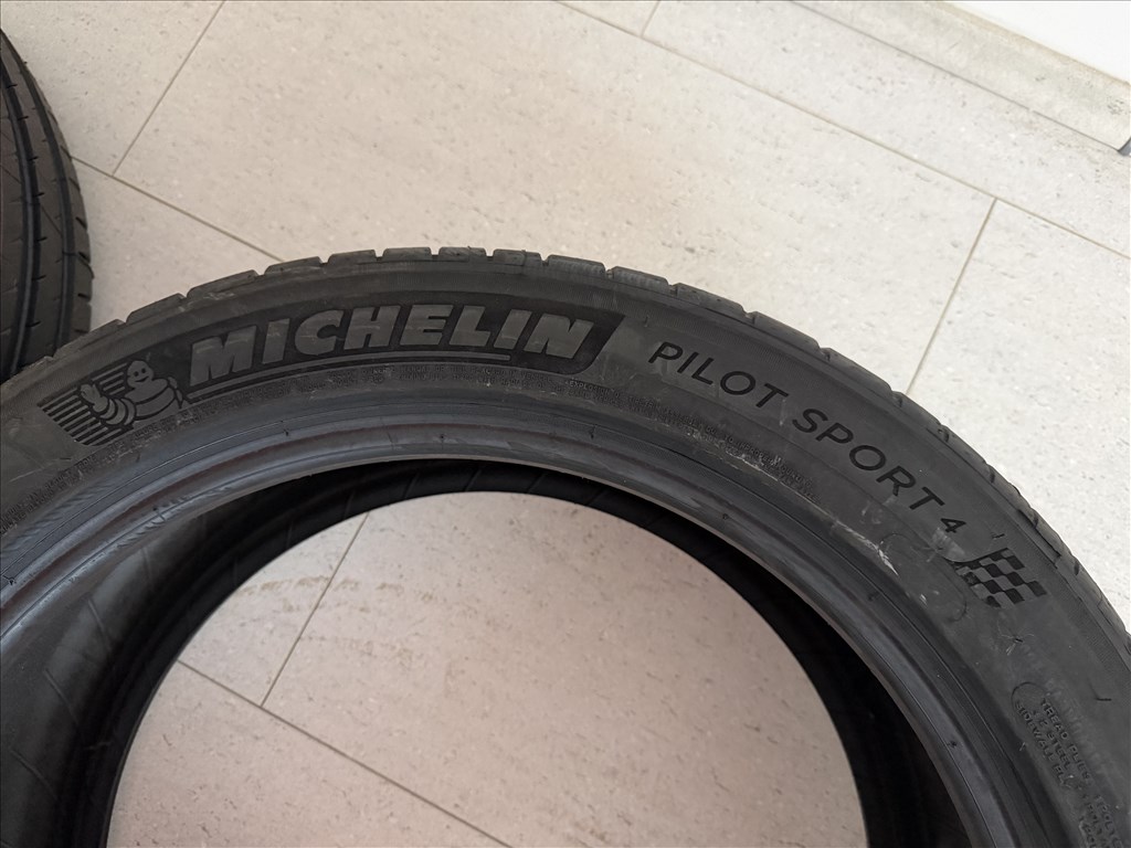 Michelin Pilot Sport 4 XL TL AO 245/45 R19 új nyári gumi garnitúra DOT24 6. kép