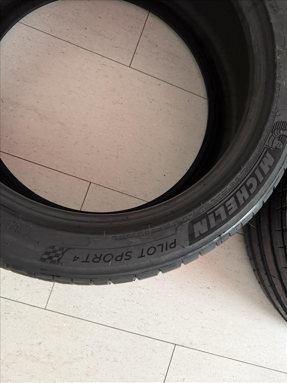 Michelin Pilot Sport 4 XL TL AO 245/45 R19 új nyári gumi garnitúra DOT24 10. kép
