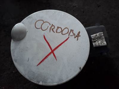 Seat Cordoba 02-08 Tankajtó
