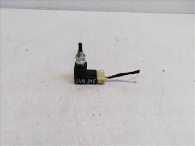 Hyundai I 40  kuplungpedál kapcsoló