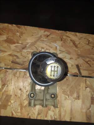 Suzuki Swift III 04-10 Váltó Kulissza