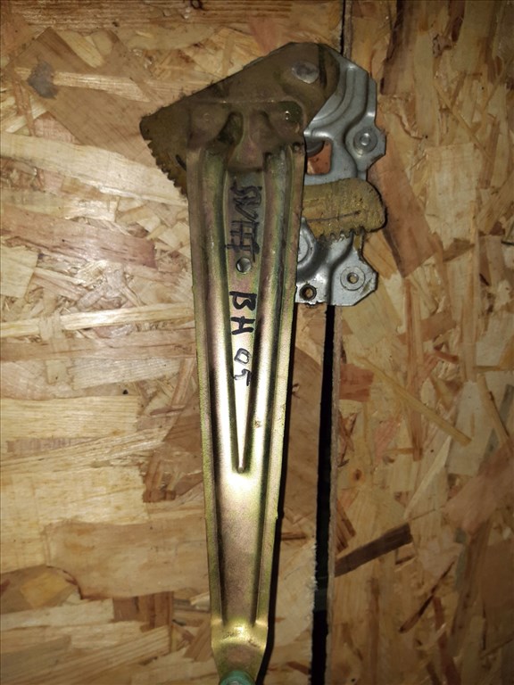 Suzuki Swift III 04-10 Bal Hátsó Ablakemelõ Szerkezet Elektromos 2. kép