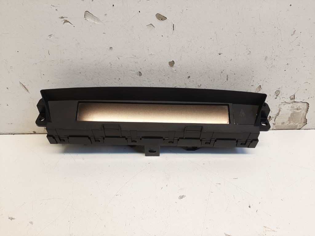 Mazda 6 (GH) Lcd kijelzõ GAA9611J0 1. kép