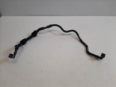 Mazda CX-3  üzemanyagcső