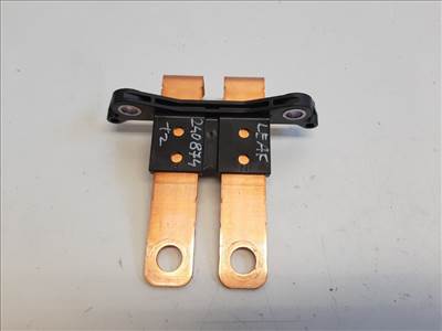 Nissan Leaf (ZE1) elektromos csatlakozó