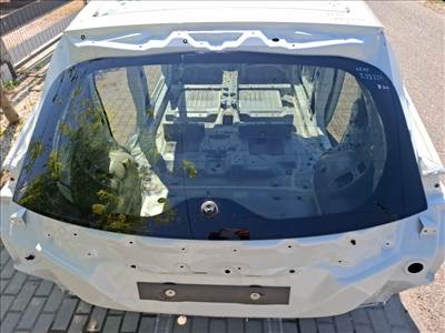 Nissan Leaf (ZE1) hátsó szélvédő