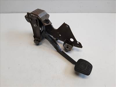 Nissan Note (E11) fékpedál