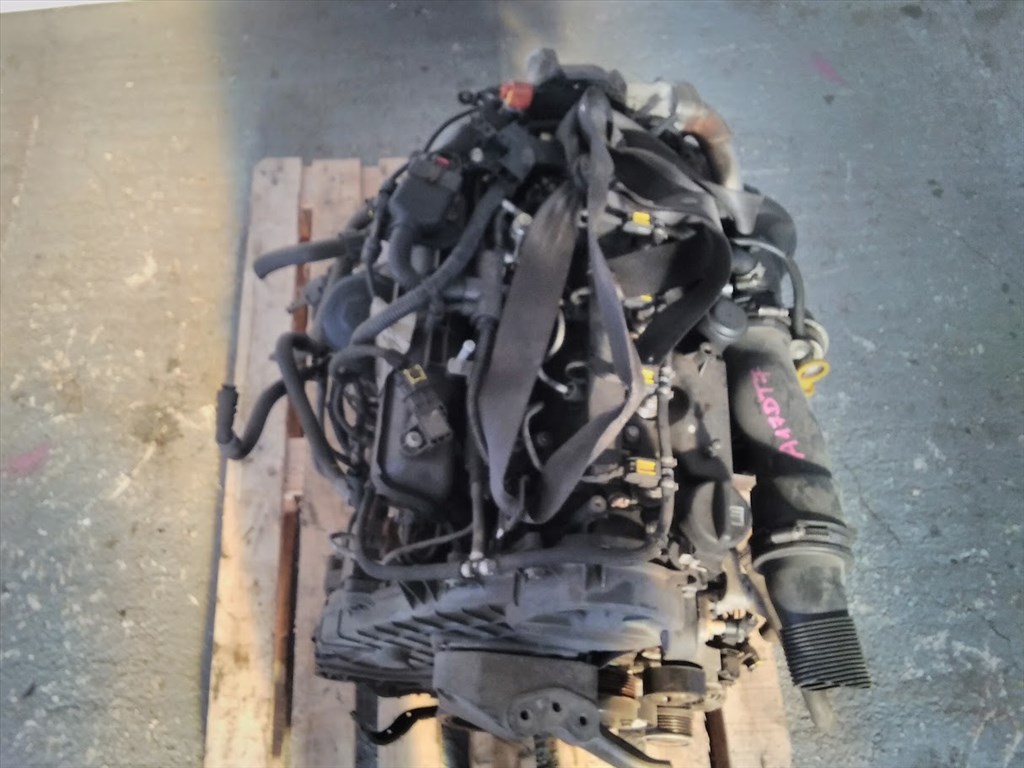 OPEL 1,7CDTI A17DTF bontott motor  3. kép