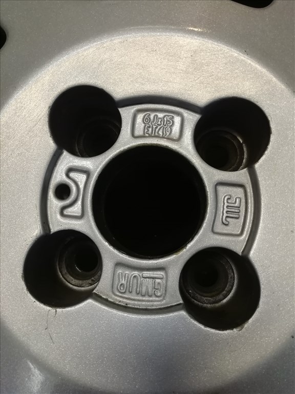  4x100 lyukosztású 6JJ 15" használt (gyári felni) alufelni 1. kép