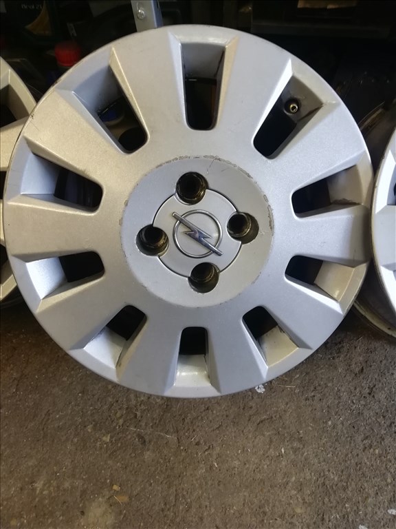  4x100 lyukosztású 6JJ 15" használt (gyári felni) alufelni 5. kép