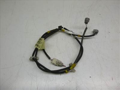 Toyota Verso-S hátsó lökhárító kábel köteg