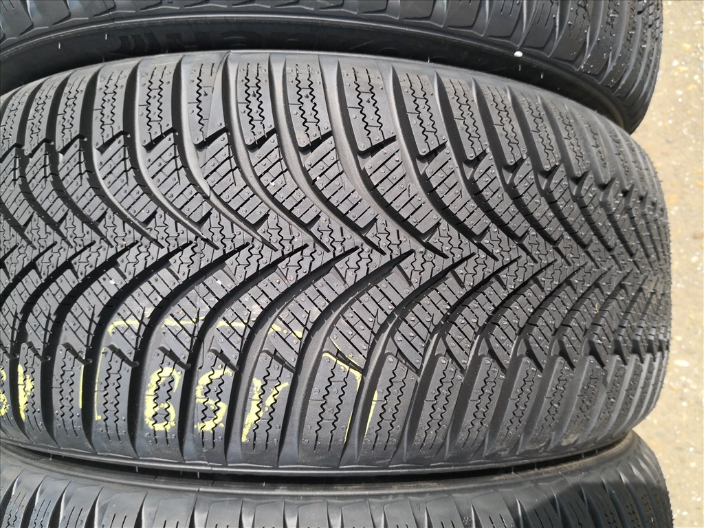 195/50 R15 ÚJ!! Hankook téli gumi 90000ft a 4db/159/ 3. kép