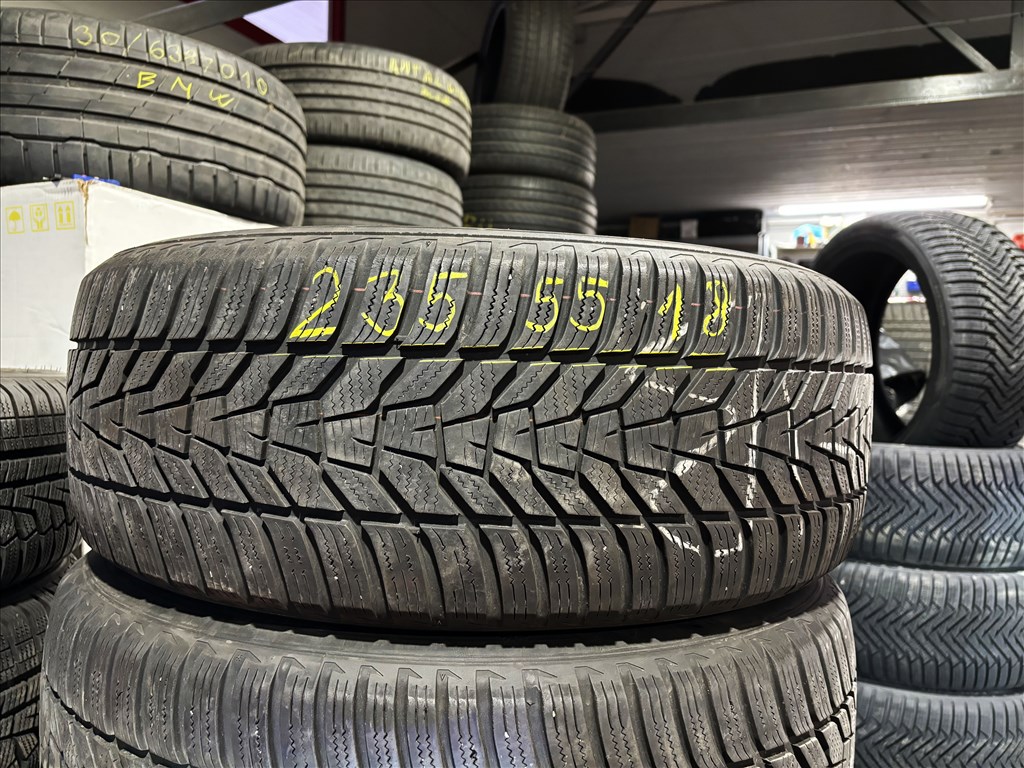 235/55 r18 Hankook téligumi 4db eladó 235/55r18 garnitúra 1. kép