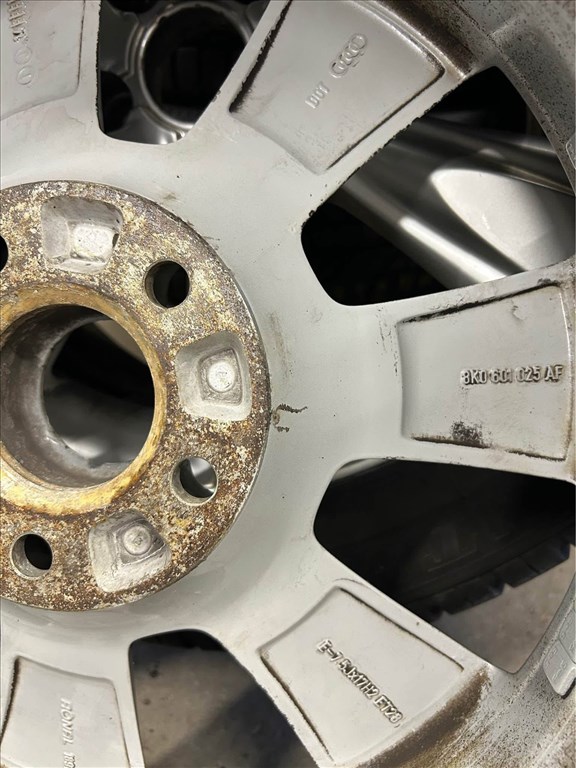  5x112 GYARI AUDI 17”téli Dunlop-Hankook R17, 17 9. kép