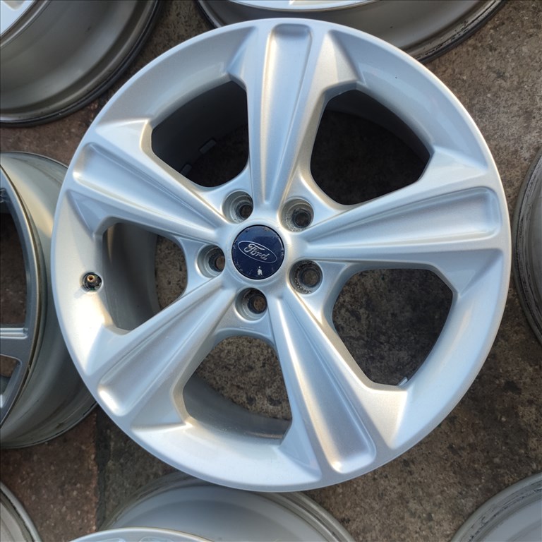 5x108 17 Gyári Ford alufelni 145000ft a 4db/152/ 2. kép