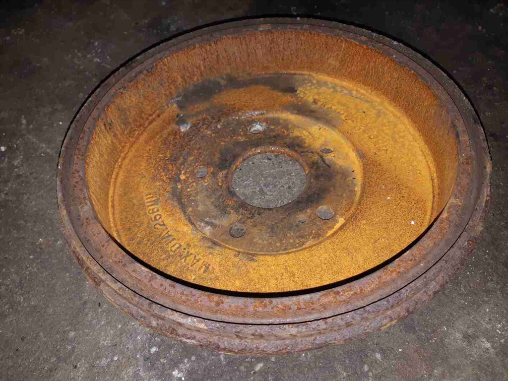 Suzuki Grand Vitara 05- Jobb Hátsó Fékdob 2. kép