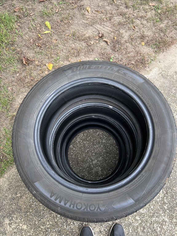  205/5516" használt Yokohama nyári gumi gumi 9. kép