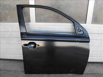 570. Mitsubishi Outlander 3.gen facelift jobb első ajtó 