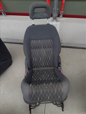 Volkswagen Sharan II Hátsó Középső Ülés