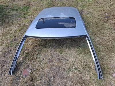 Audi A3 3 ajtós (8P) utastértető