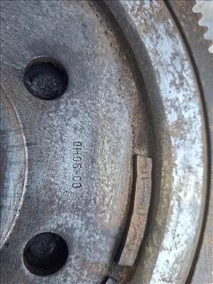 Peugeot 5008 I HDi 110 kettős tömegű lendkerék  0h0500