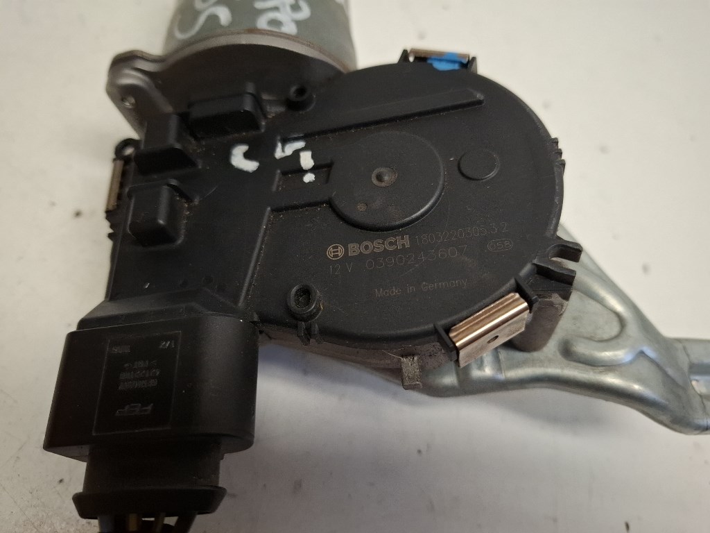 Citroen C3 Aircross elsõ ablaktörlõ motor 0390243607 3. kép