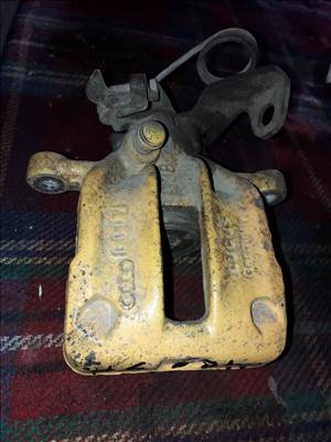 Audi A4 B5 Jobb Hátsó Féknyereg