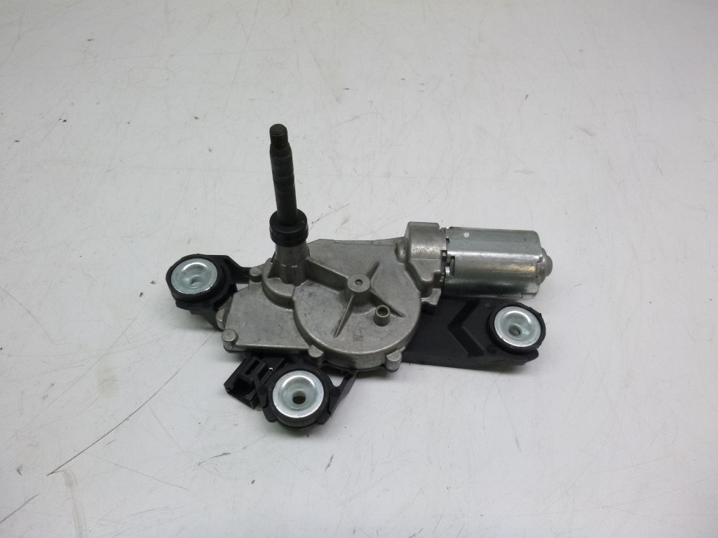 Ford Focus C-max hátsó ablaktörlõ motor 3M51R17K441AB 0390201582 1. kép