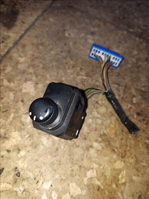 Suzuki Swift III 04-10 Elektromos Tükör Állító Kapcsoló 62J00 0337T