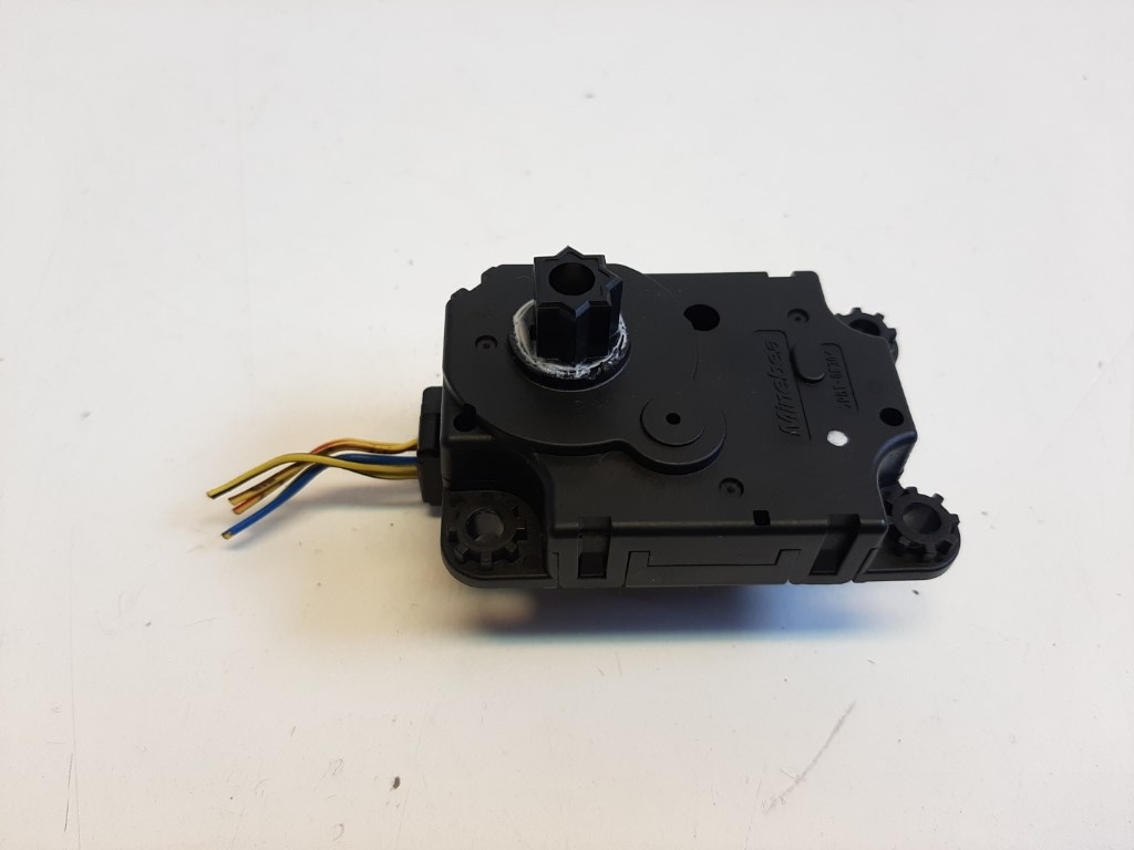 Mini Countryman (R60) fûtés állító motor 2. kép