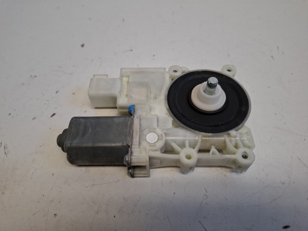 Opel Astra K bal hátsó ablakemelõ motor C86123100 1. kép