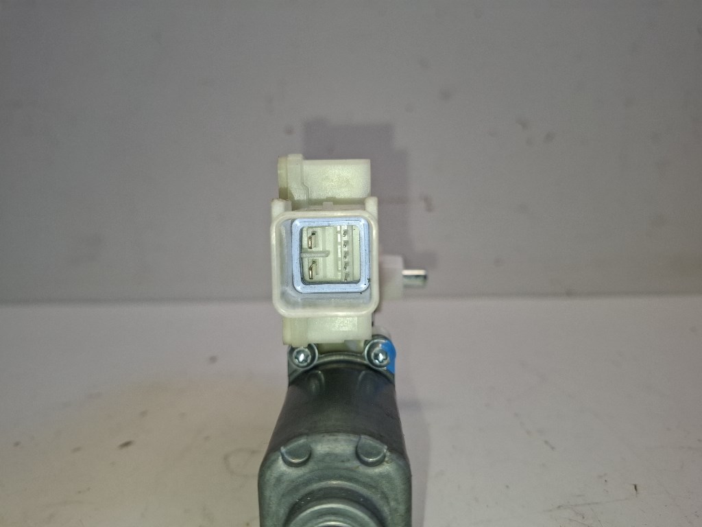 Opel Astra K bal hátsó ablakemelõ motor C86123100 5. kép