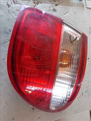 Nissan Almera N16 Jobb Hátsó Lámpa