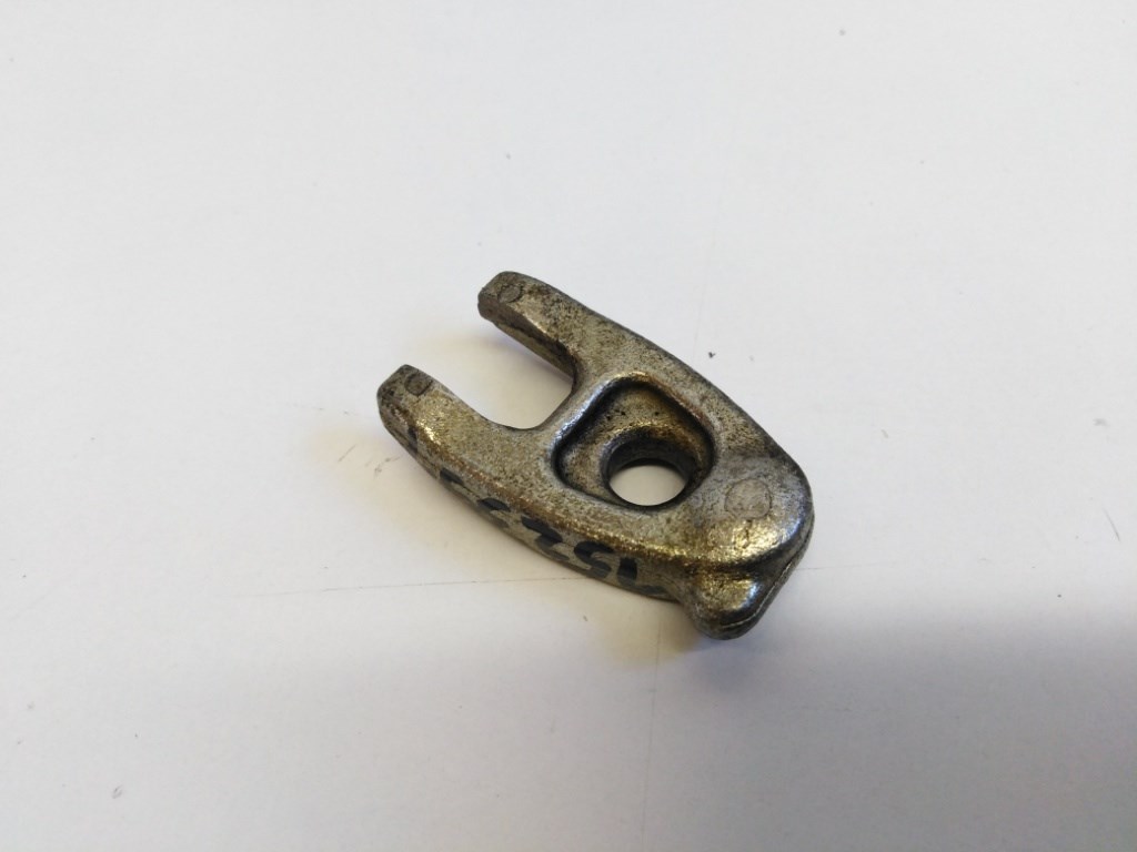 Renault Clio  porlasztó leszorító 2. kép