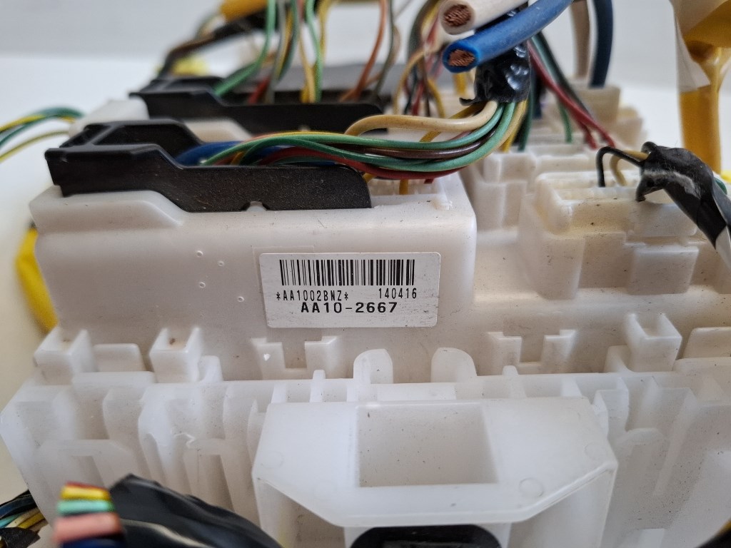 Suzuki SX4 S-Cross  biztosítéktábla utastér AA102667 3. kép