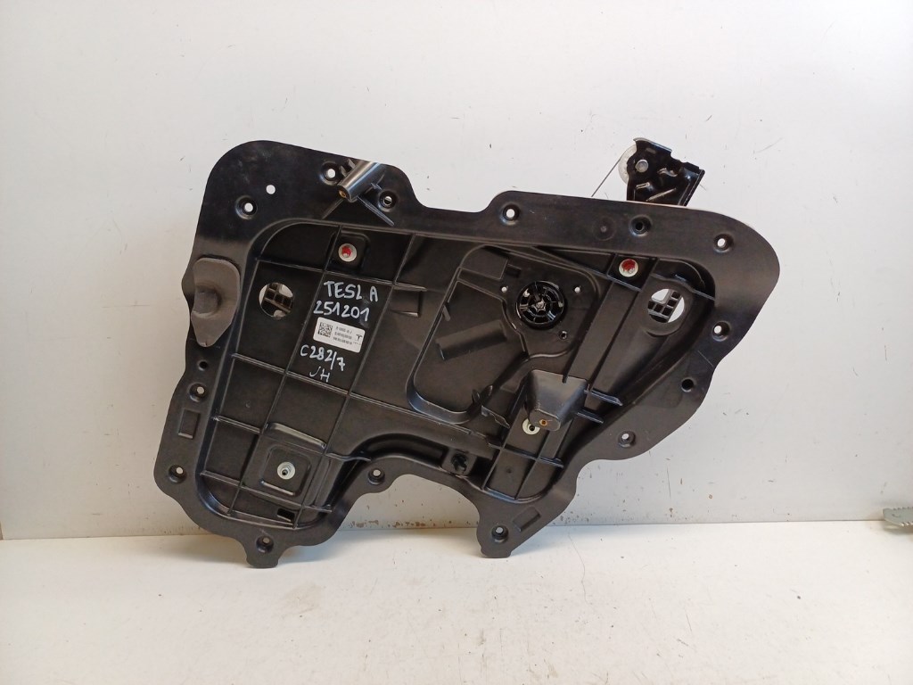 Tesla Model 3 jobb hátsó Ablakemelõ szerkezet elektromos 1096623 1. kép